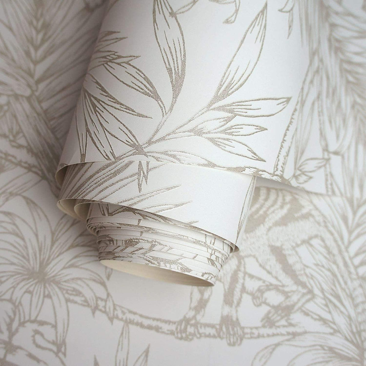 Sumatran Wallpaper Dove/Silver Holden 65763