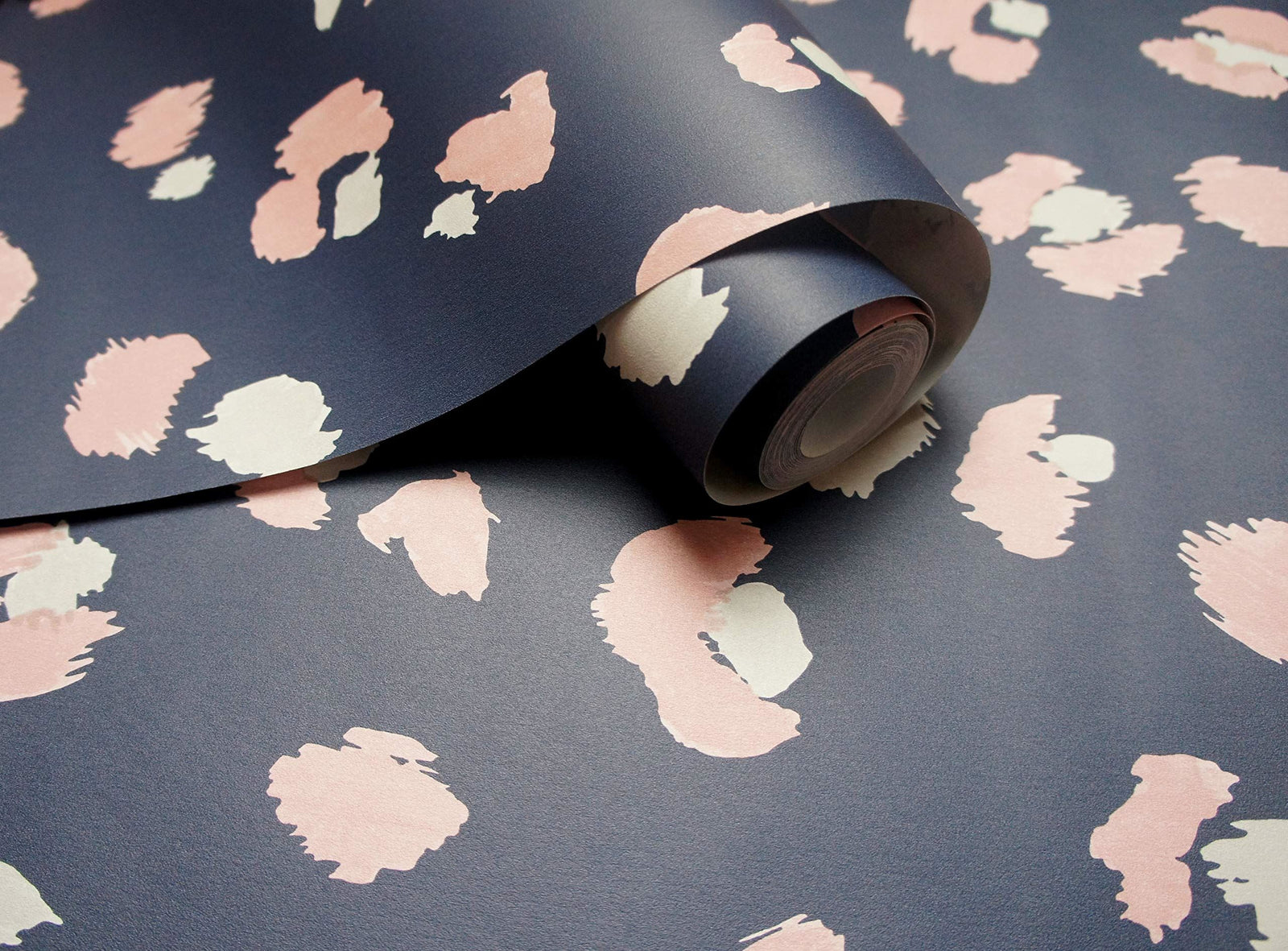 Holden Decor Amur Navy Wallpaper 91071